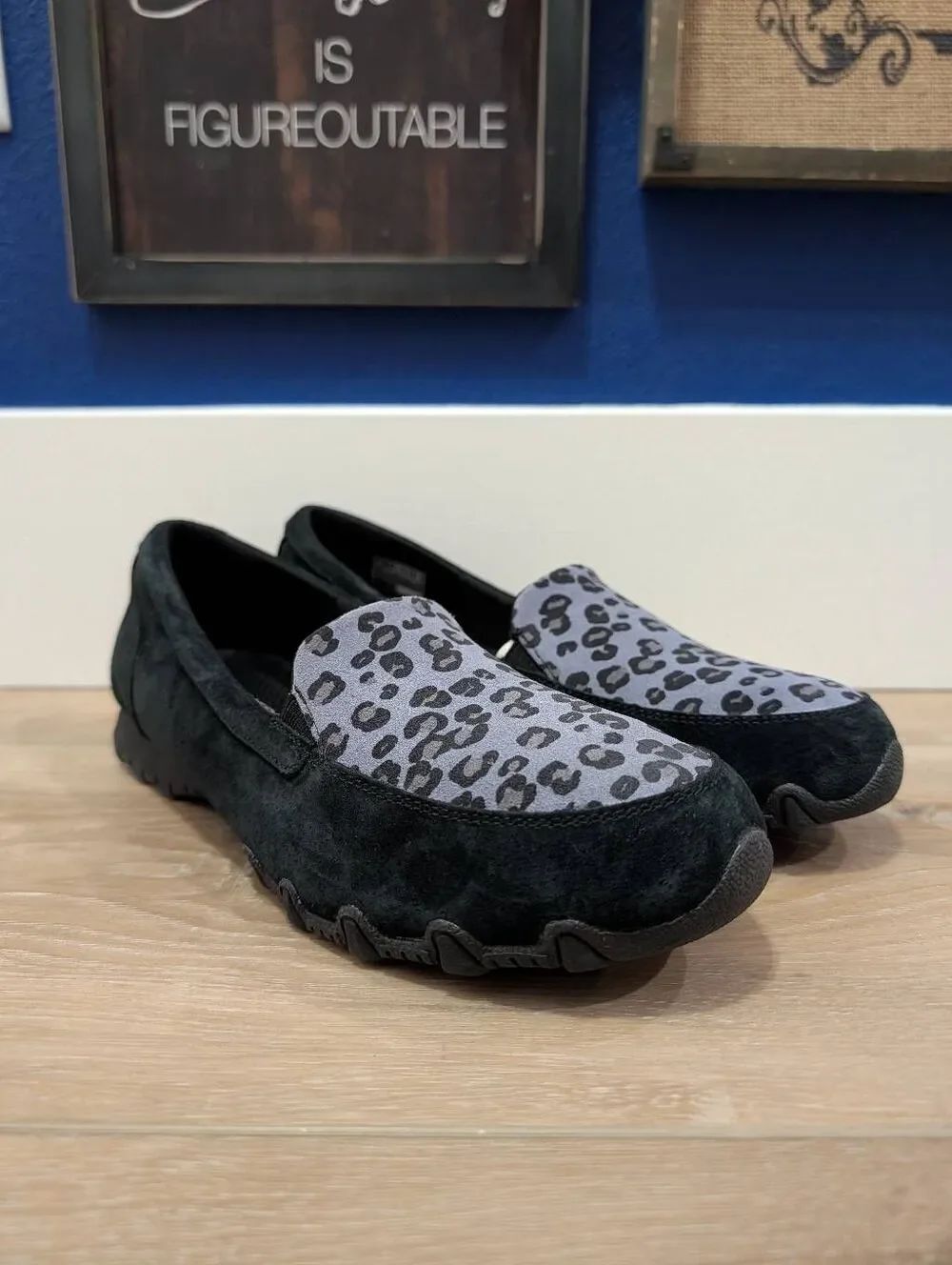 Skechers Bikers MC Fierce Instinct Slip Ons Sz 10 Black Grey Suede Leopard NWOB